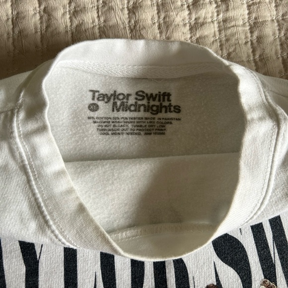 Taylor Swift Eras Crewneck (official merch, white) - Picture 4 of 4